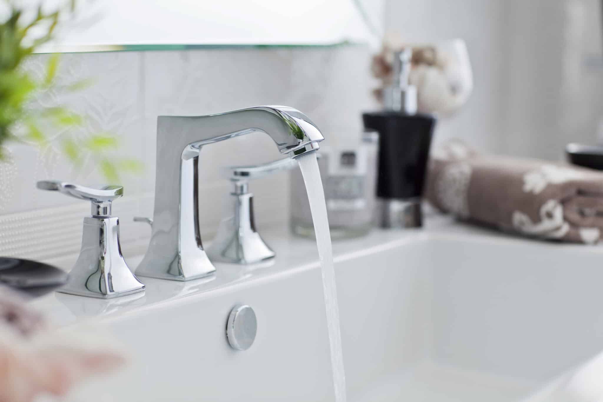 Faucet, Bathroom Plumbing Fixtures.