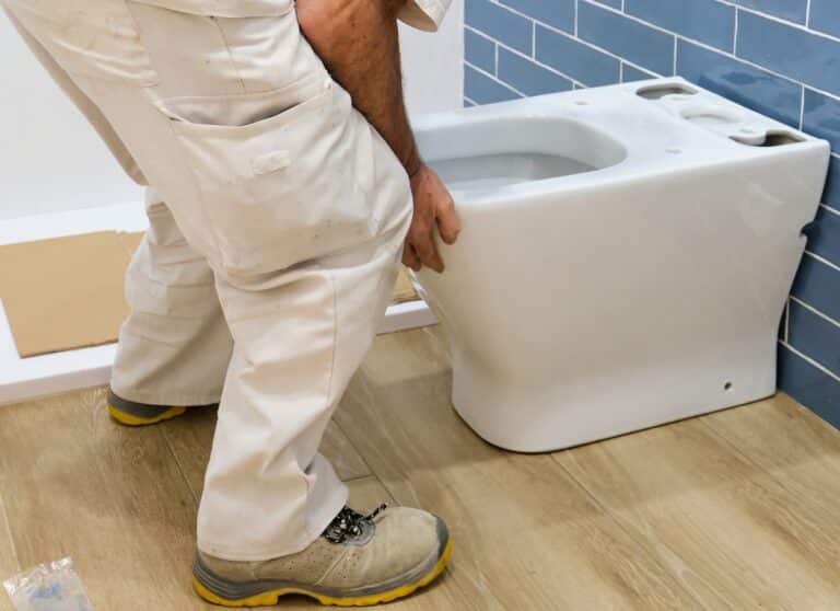 Toilet wax ring symptoms and replacement timing.
